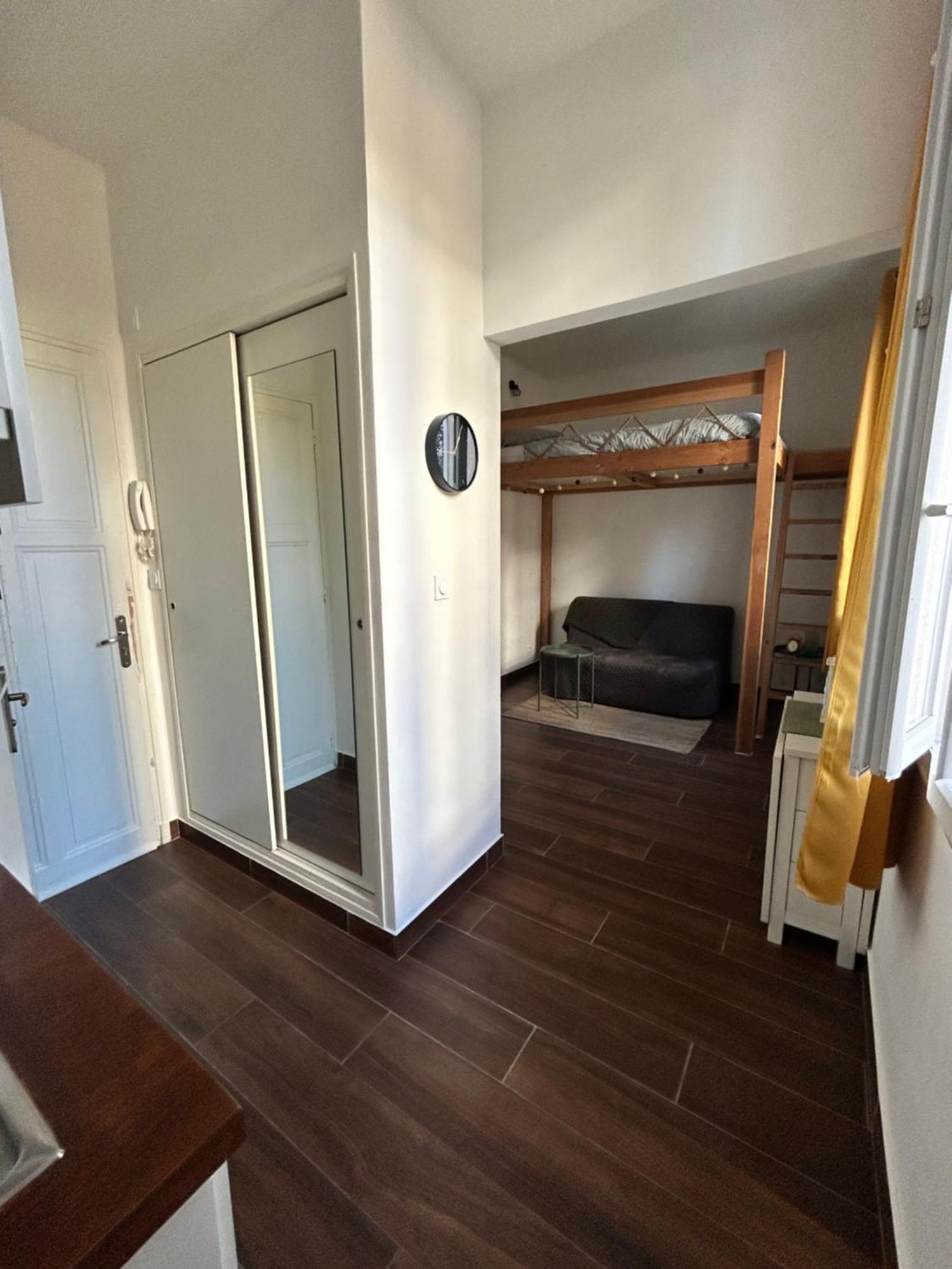 Agreable Studio Renove Avec Place De Parking Bandol Exteriér fotografie